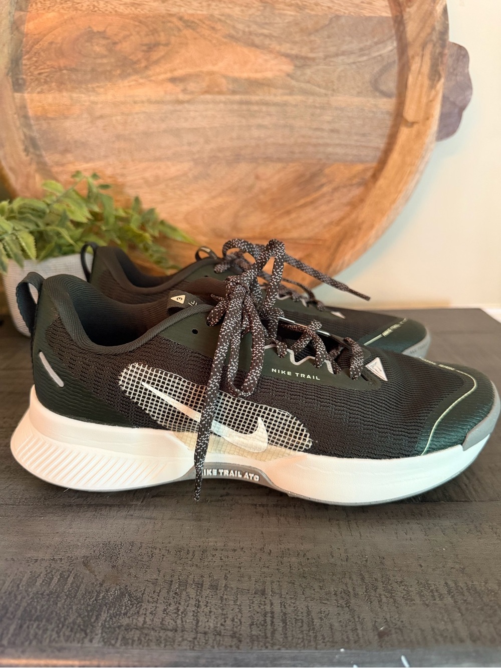 Nike Juniper Trail 3 Trail Running Shoes Dark Green FQ0904-301 Men's Size 7.5